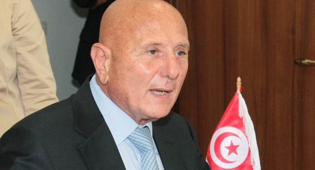 نجيب الشابي: تونس تحت حصار دولي.. وقيس سعيد جزء من الأزمة... 